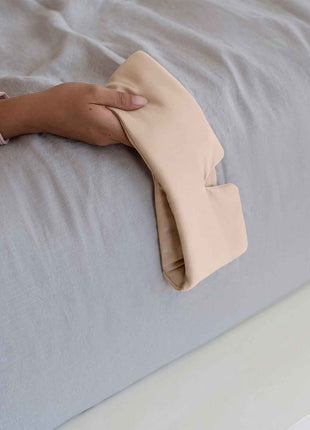 Weighted Silk Sleep Stone Mask